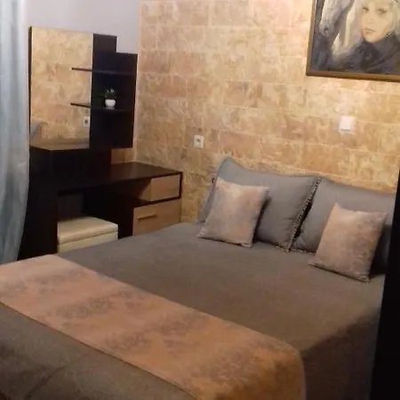 Annas Apartment